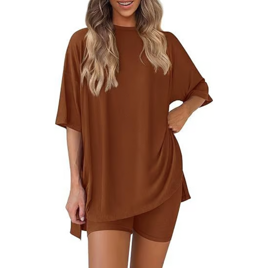 SummerEase Women's 2-Piece Set – Breezy T-Shirt & Stretch Shorts