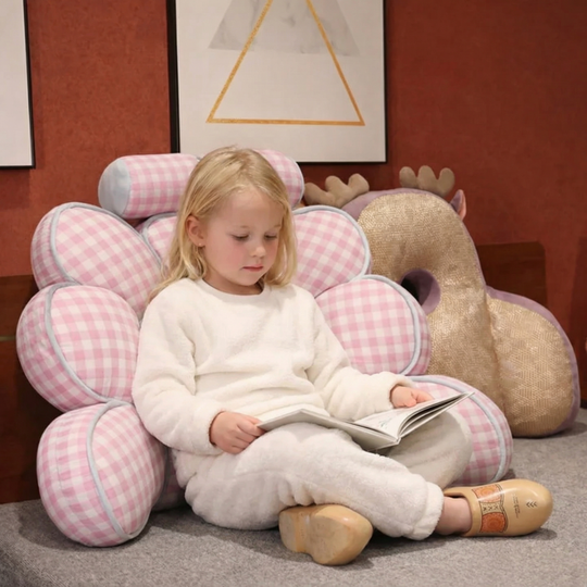 Viona Plaid Petal Plush Toy – Soft Stuffed Flower Cushion for Babies & Toddlers