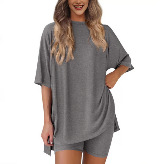 SummerEase Women's 2-Piece Set – Breezy T-Shirt & Stretch Shorts
