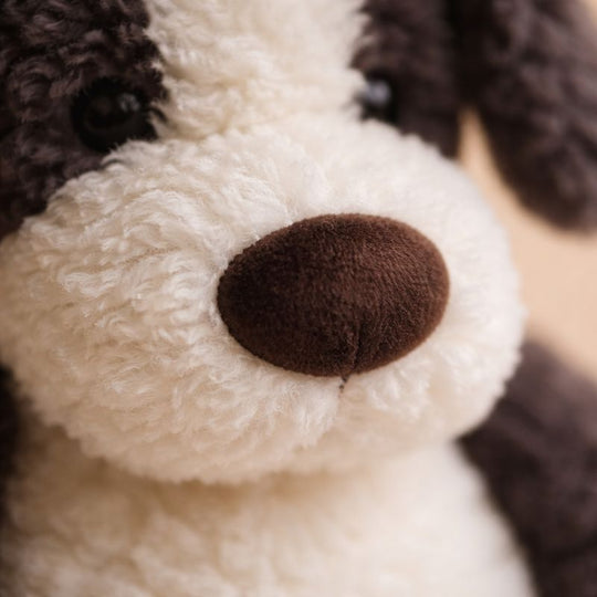 Léa Sitting Border Collie Plush Toy — Soft Baby Toy