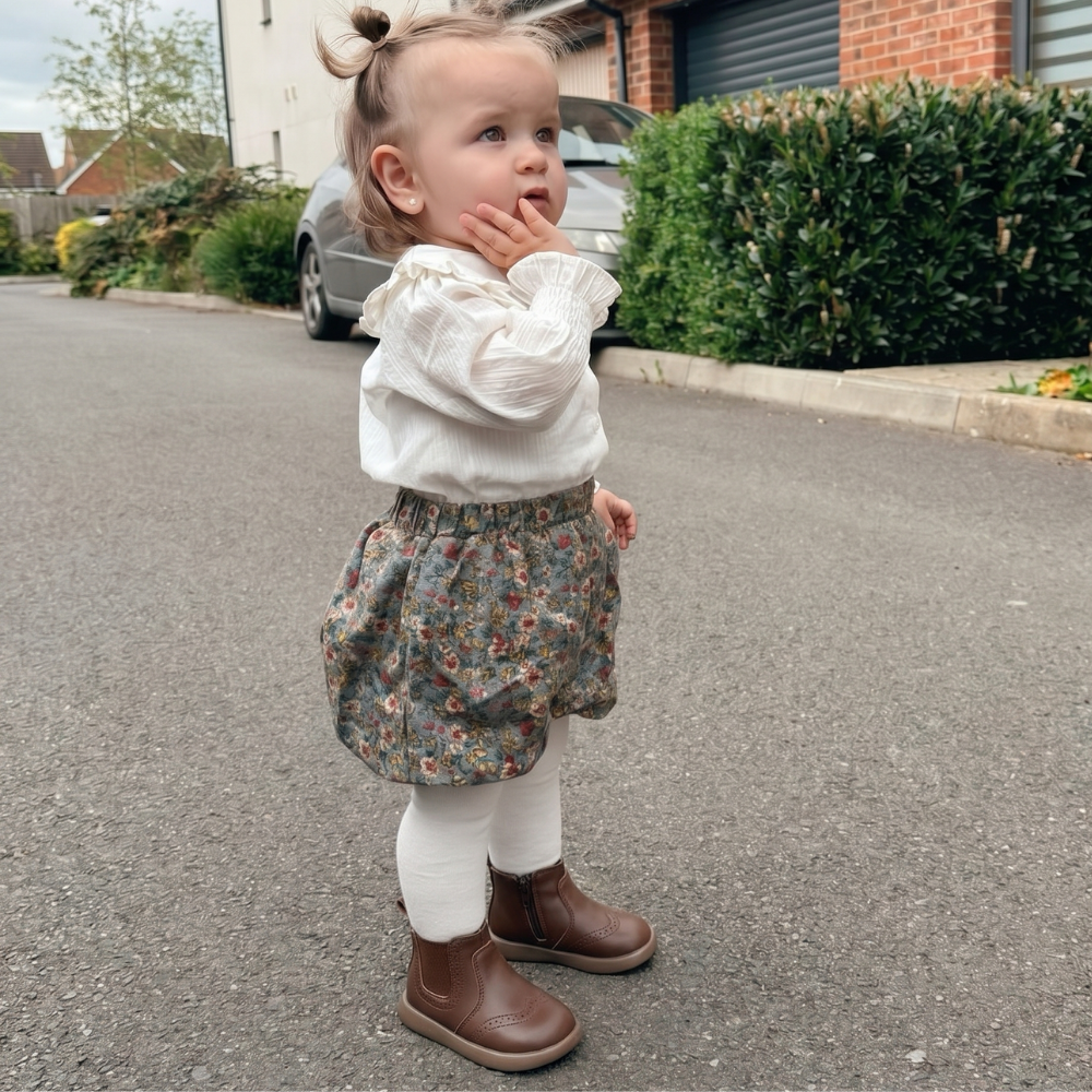 ClassicStep – Durable Classic Style Boots