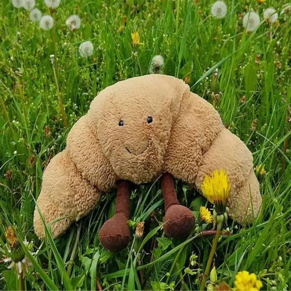 CroissyHug – Croissant Plush Toy