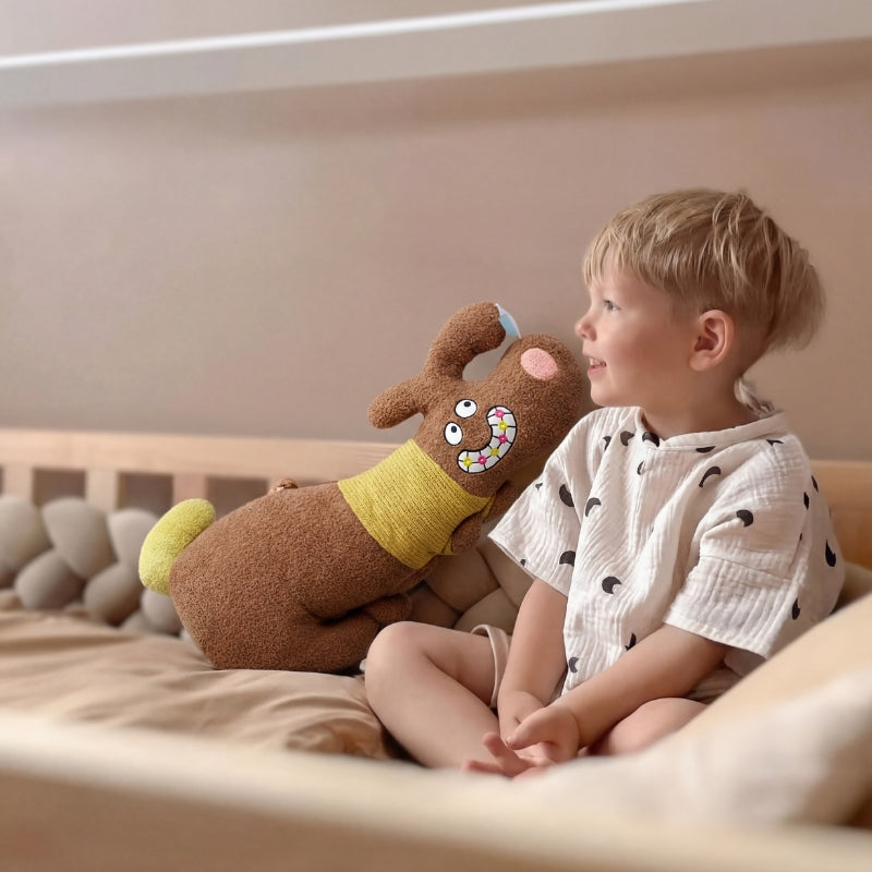 Niven Snuggle Cola Dog Plush Toy – Soft Stuffed Dog for Babies & Toddlers
